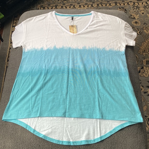 NWT North River Outfitters V-Neck, Tie-Dye T-Shirt - Picture 12 of 13